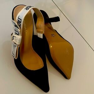 brand new elegant women's shoes